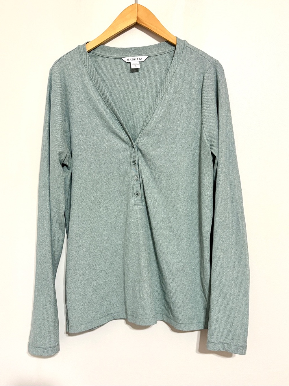 Athleta Uptempo Ribbed Women’s Long-Sleeve Henley Top Sage Green Size X-Large - Picture 2 of 7